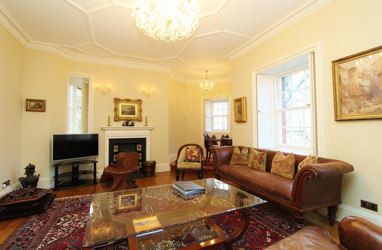 Ramsay Garden - Spacious 3-Bedroom Apartment Next To Edinburgh Castle Екстер'єр фото