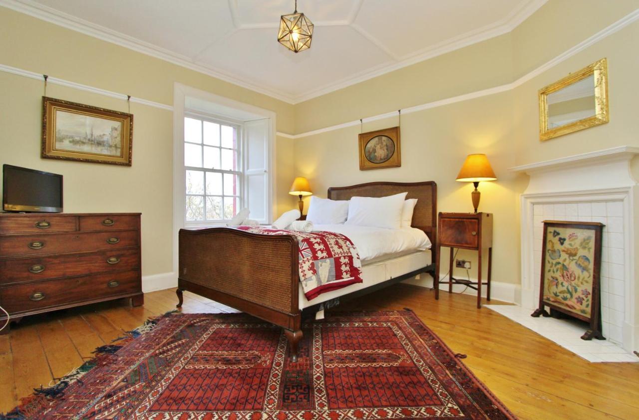 Ramsay Garden - Spacious 3-Bedroom Apartment Next To Edinburgh Castle Екстер'єр фото