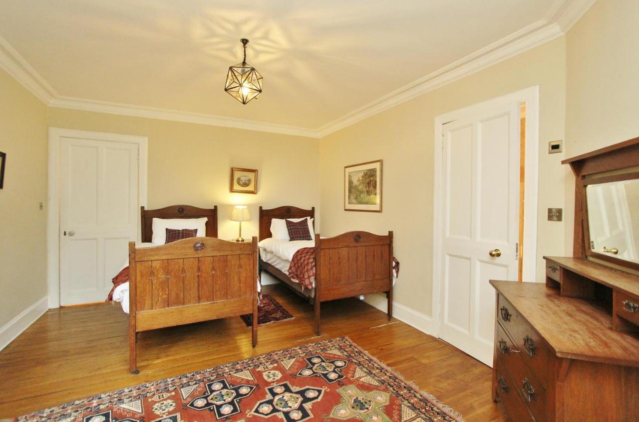 Ramsay Garden - Spacious 3-Bedroom Apartment Next To Edinburgh Castle Екстер'єр фото