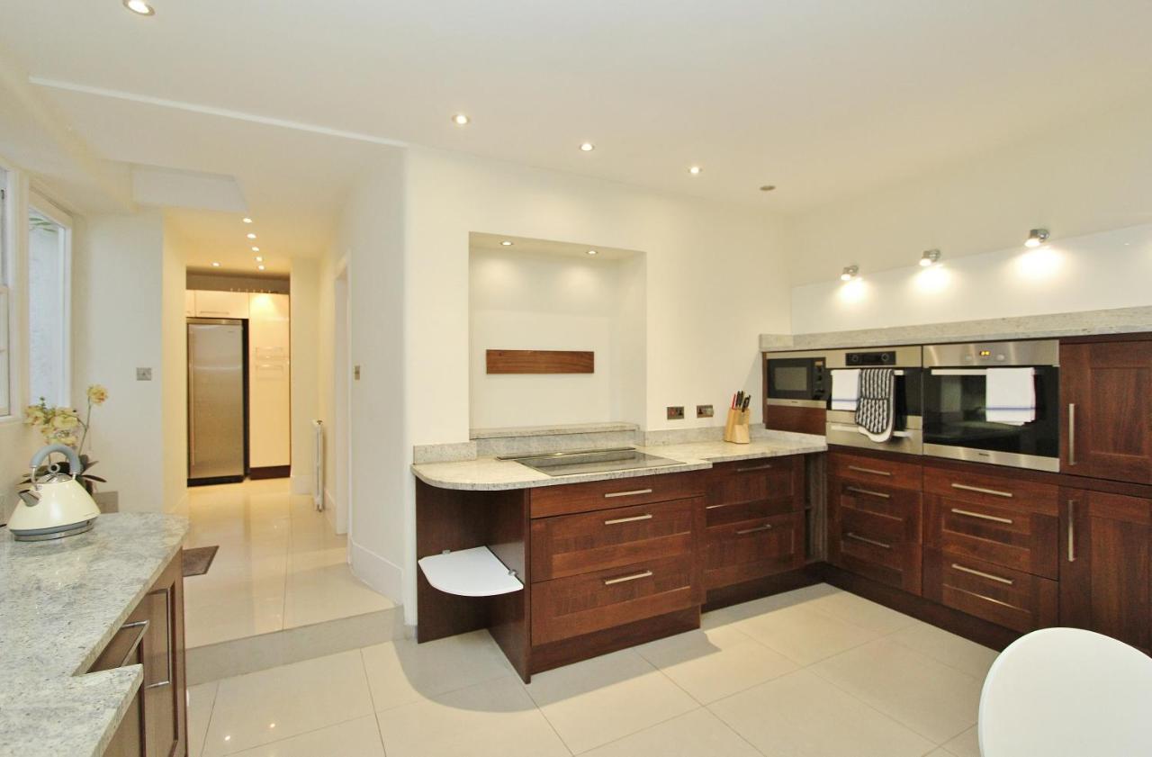 Ramsay Garden - Spacious 3-Bedroom Apartment Next To Edinburgh Castle Екстер'єр фото