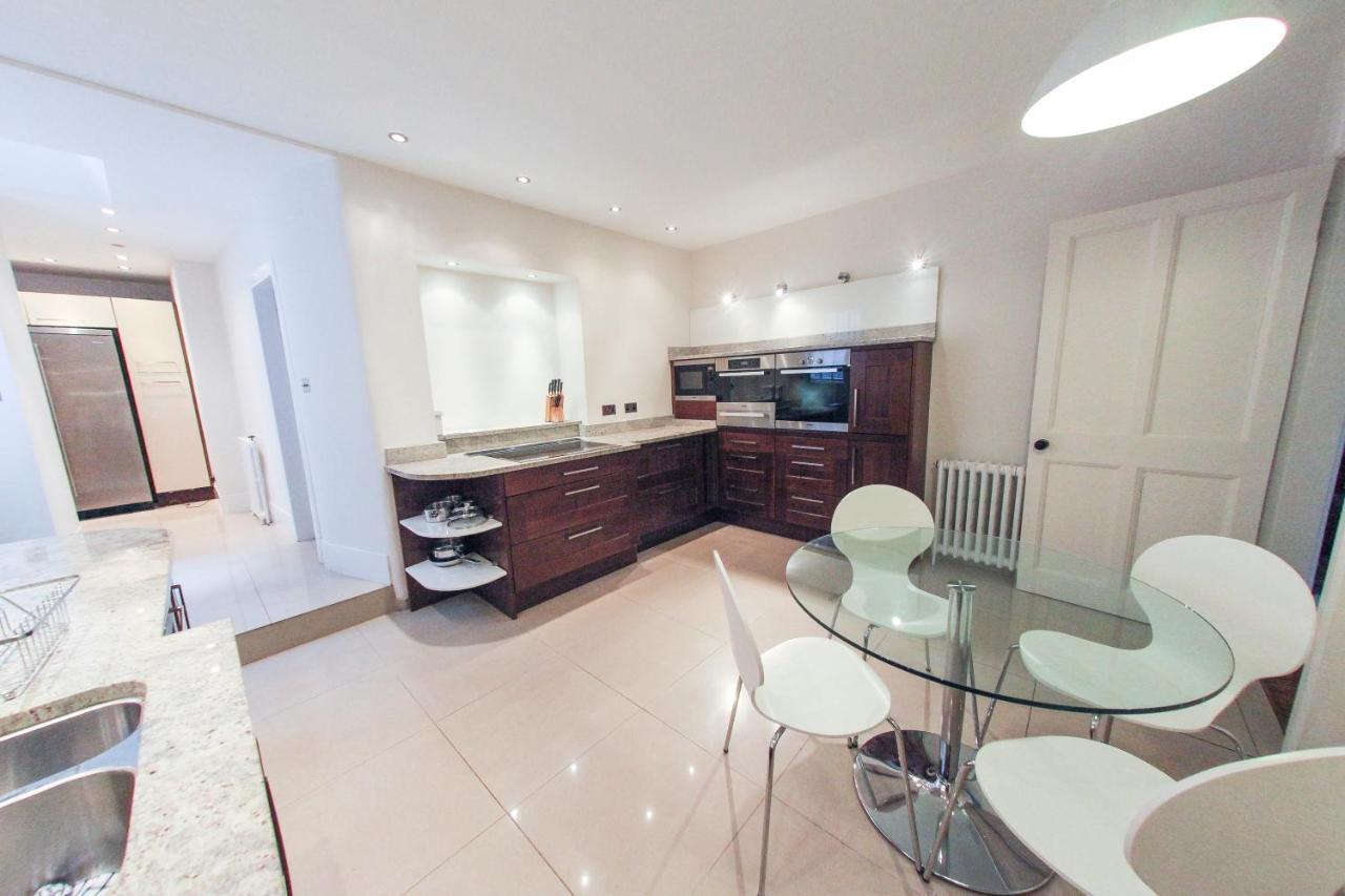 Ramsay Garden - Spacious 3-Bedroom Apartment Next To Edinburgh Castle Екстер'єр фото